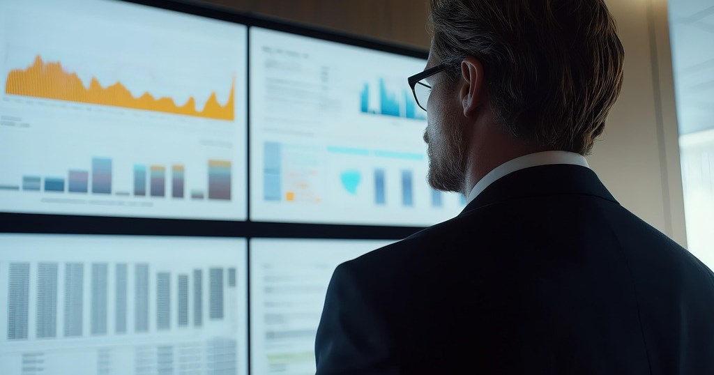 FinOps Intelligence: Cost Optimization & Management